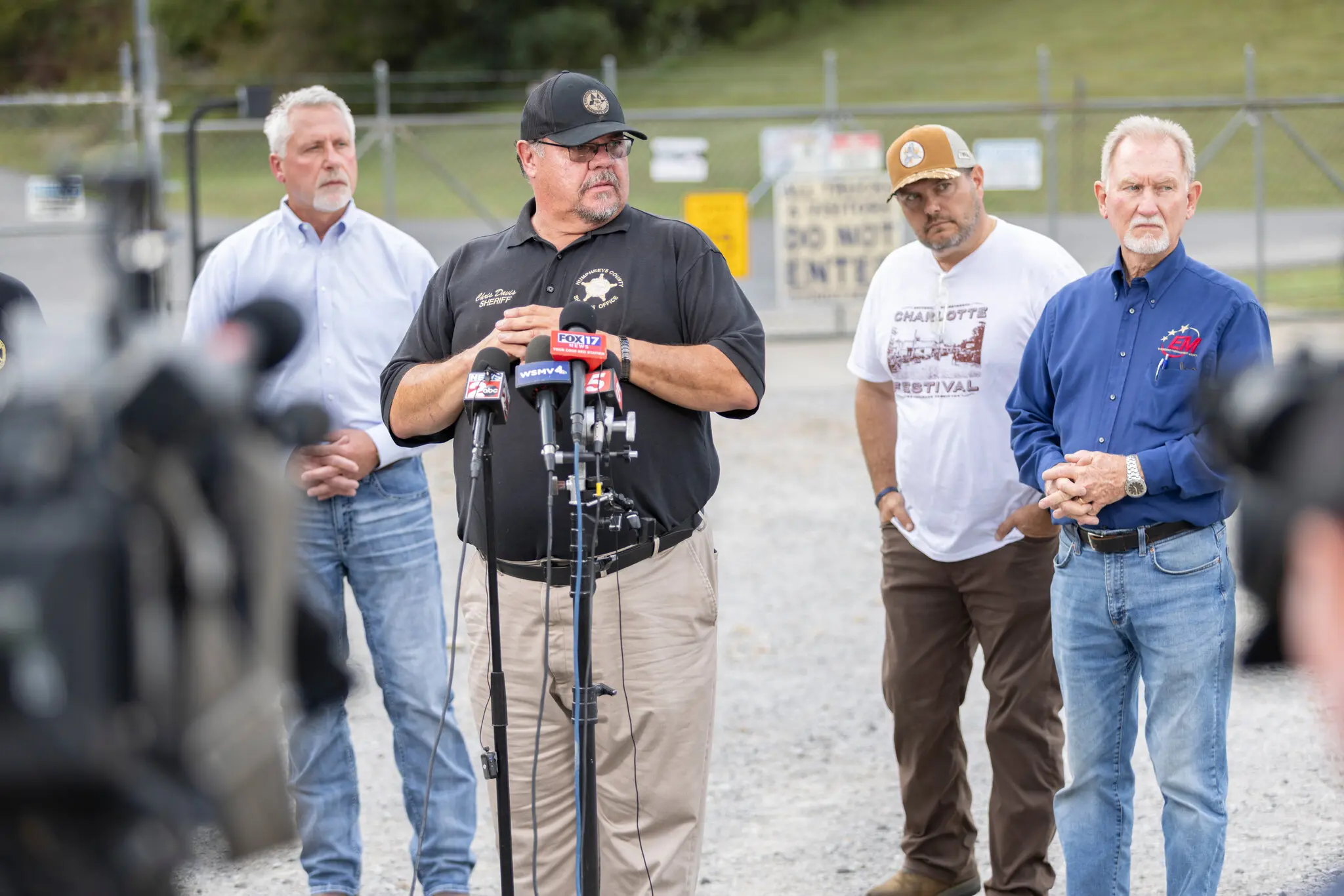 Вибух у Теннессі: 16 загиблих і громада, яка шукає відповіді серед руїн